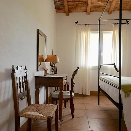 Villa Santu Martine: With Pool *