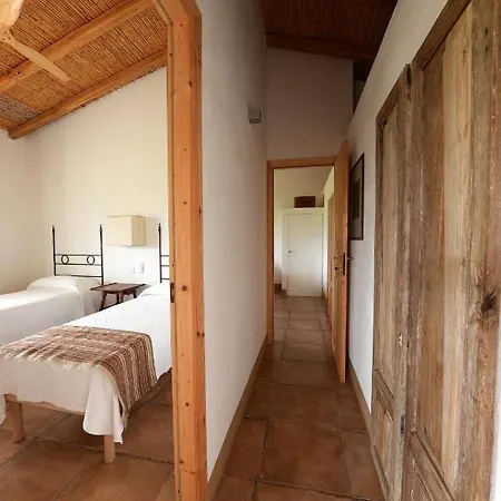 Villa Santu Martine: With Pool Galtellì