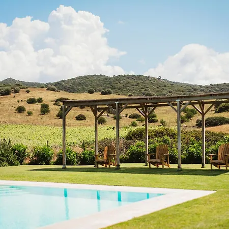 Santu Martine: With Pool * Galtelli