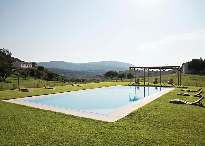 Santu Martine: With Pool Villa